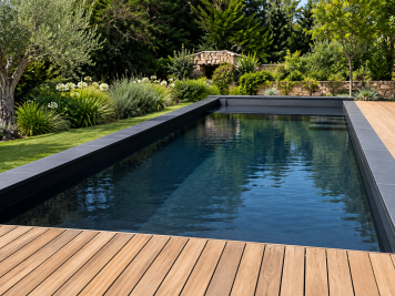 Peinture noire piscine